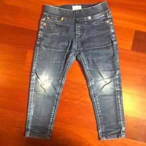 Toddler girls distresses pull on Hudson Jeans Size 2T